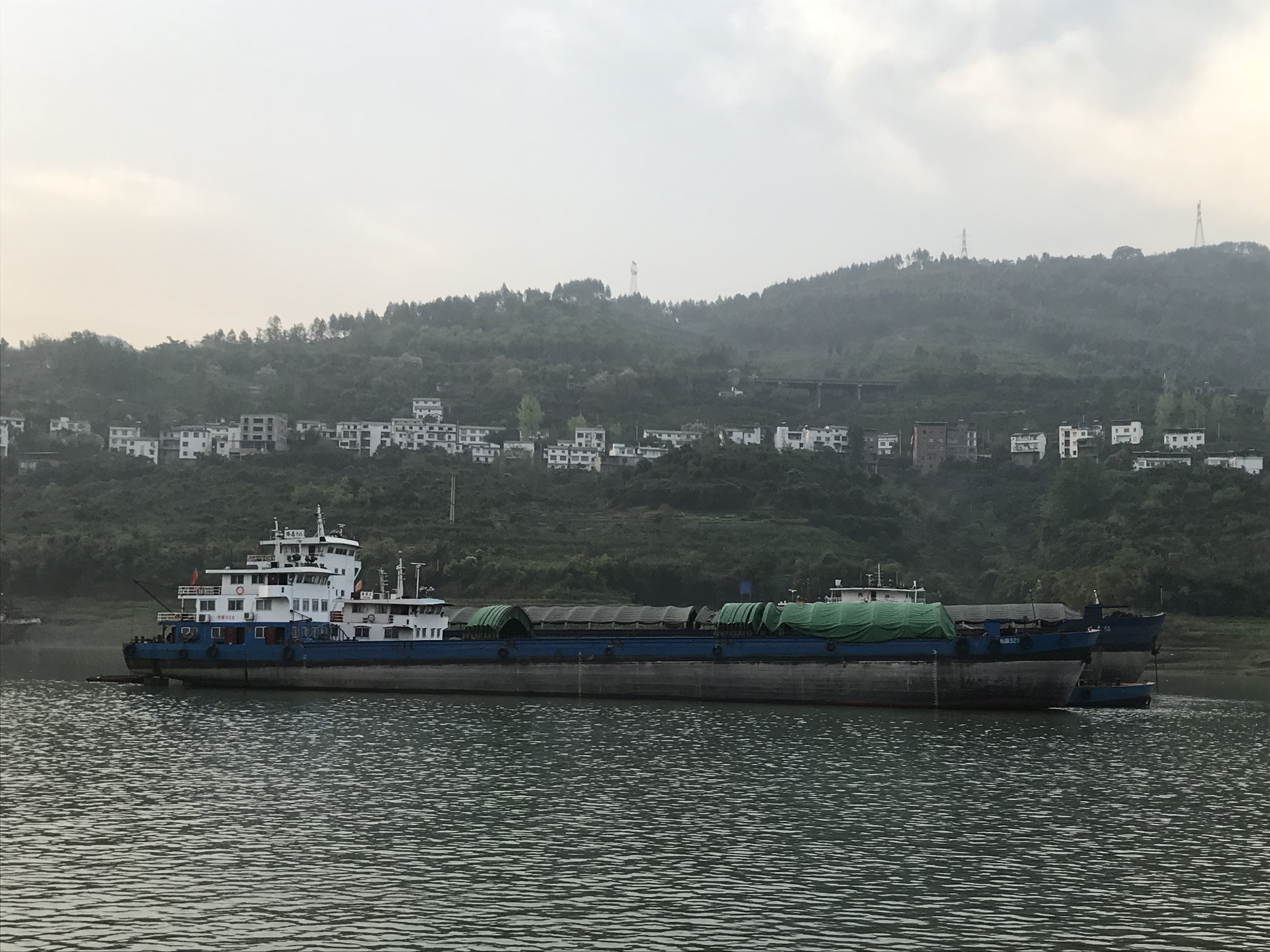 ./2018/03 - Viking China/16 - Shibaozhai/IMG_7357.JPG